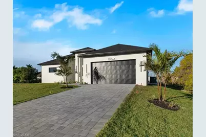 10065 Memphis St, Port Charlotte, FL 33981 - Photo 6