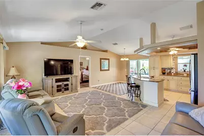 1100 NE 15th St, Cape Coral, FL 33909 - Photo 12