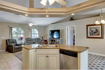 1100 NE 15th St, Cape Coral, FL 33909 - Photo 4