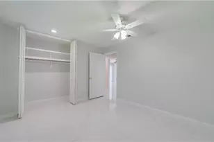 5657 Eichen Cir E, Fort Myers, FL 33919 - Photo 36