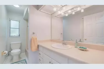 5657 Eichen Cir E, Fort Myers, FL 33919 - Photo 32