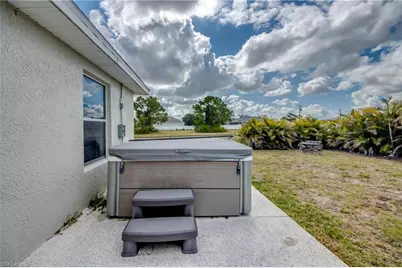 2920 NW 25th Ln, Cape Coral, FL 33993 - Photo 36
