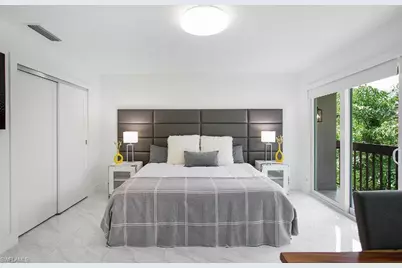 995 9th Ave S #4, Naples, FL 34102 - Photo 6