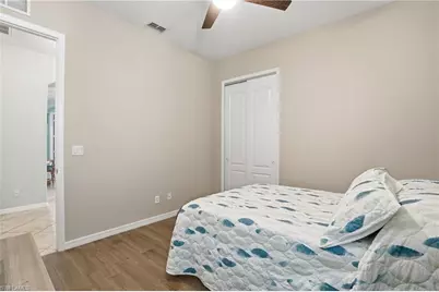 1121 Amber Lake Ct, Cape Coral, FL 33909 - Photo 32