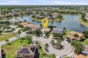 1121 Amber Lake Ct, Cape Coral, FL 33909 - Photo 2
