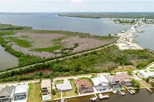 12130 Shoreview Dr, Matlacha, FL 33993 - Photo 46