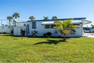 5558 Palm Beach Blvd #14, Fort Myers, FL 33905 - Photo 20