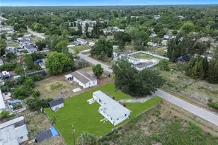 8106 Penny Dr, North Fort Myers, FL 33917 - Photo 36