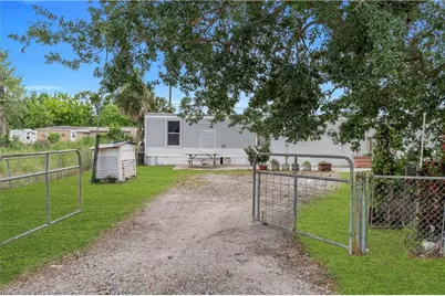 8106 Penny Dr, North Fort Myers, FL 33917 - Photo 8