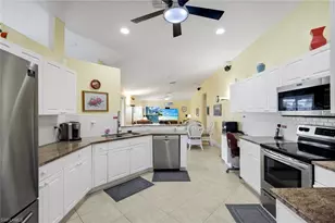 405 NW 18th Ave, Cape Coral, FL 33993 - Photo 6