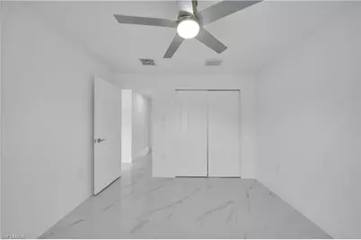 1023 Pilgrim St E, Lehigh Acres, FL 33974 - Photo 22