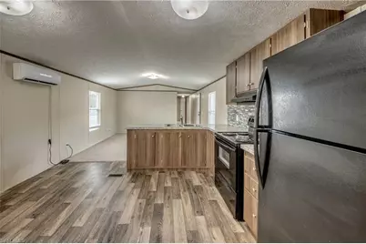 352 Sacramento St, North Fort Myers, FL 33903 - Photo 18