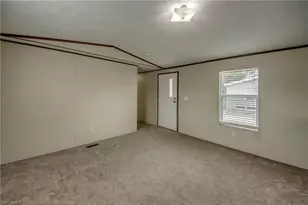 352 Sacramento St, North Fort Myers, FL 33903 - Photo 6