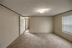 352 Sacramento St, North Fort Myers, FL 33903 - Photo 24