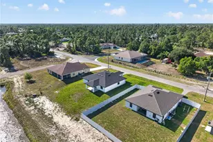728 Brazos St E, Lehigh Acres, FL 33974 - Photo 38