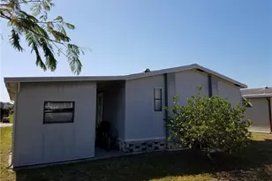 465 Dawn Dr, North Fort Myers, FL 33903 - Photo 18