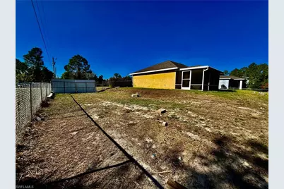 103 E 11th St, Lehigh Acres, FL 33972 - Photo 28