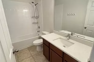 511 NE 19th Pl, Cape Coral, FL 33909 - Photo 18