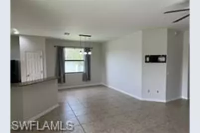511 NE 19th Pl, Cape Coral, FL 33909 - Photo 8