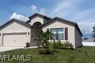 511 NE 19th Pl, Cape Coral, FL 33909 - Photo 1