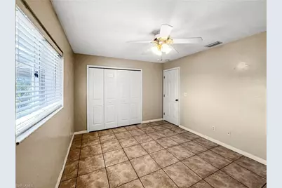 208 SE 17th St, Cape Coral, FL 33990 - Photo 12