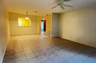 10032 Ravello Blvd, Fort Myers, FL 33905 - Photo 4