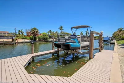 1066 Bailey Rd, Sanibel, FL 33957 - Photo 4