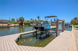 1066 Bailey Rd, Sanibel, FL 33957 - Photo 4