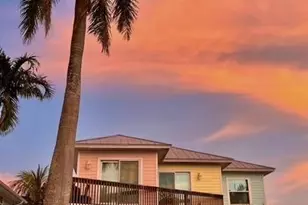 2579 Third St, Matlacha, FL 33993 - Photo 32