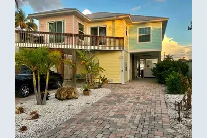 2579 Third St, Matlacha, FL 33993 - Photo 1