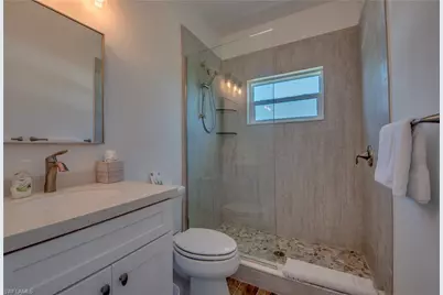 2579 Third St, Matlacha, FL 33993 - Photo 12