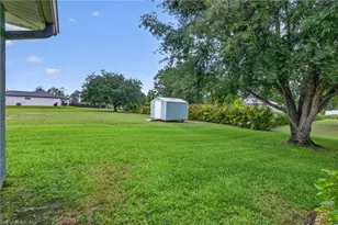 2610 42nd St W, Lehigh Acres, FL 33971 - Photo 4