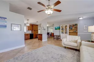 914 SE 28th Terrace, Cape Coral, FL 33904 - Photo 2