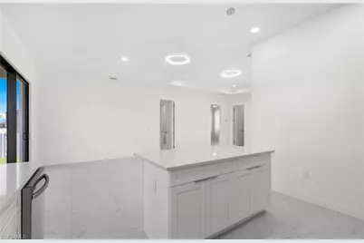 4233 Jacaranda Pkwy W, Cape Coral, FL 33993 - Photo 12