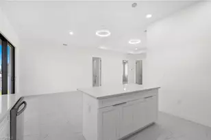 4233 Jacaranda Pkwy W, Cape Coral, FL 33993 - Photo 12