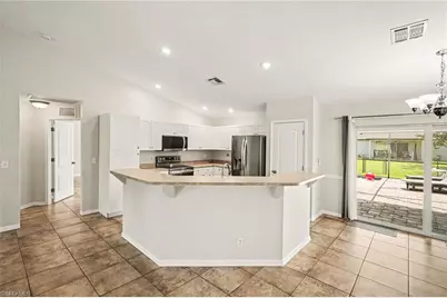 203 NW 6th Pl, Cape Coral, FL 33993 - Photo 10