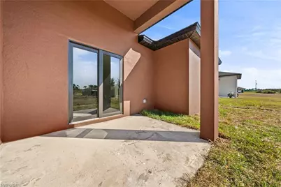 2222 Kenneth Ave S, Lehigh Acres, FL 33973 - Photo 12