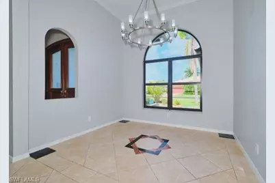 28505 Sombrero Dr, Bonita Springs, FL 34135 - Photo 6