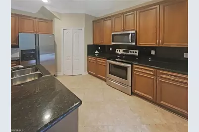 10257 S Silver Palm Dr, Estero, FL 33928 - Photo 8