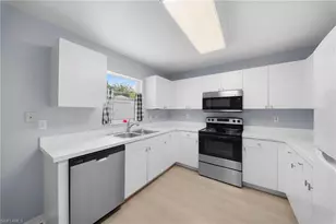 15624 Sunny Crest Ln, Fort Myers, FL 33905 - Photo 12