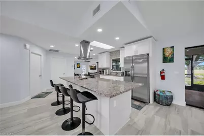 299 Rotonda Cir, Rotonda West, FL 33947 - Photo 8