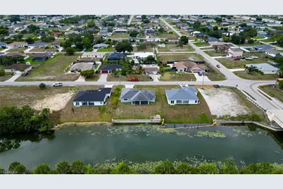 1725 NE 23rd St, Cape Coral, FL 33909 - Photo 38
