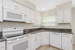 6011 Bahia Del Mar Blvd, Saint Petersburg, FL 33715 - Photo 12