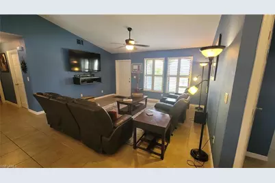 1929 NE 2nd Ter, Cape Coral, FL 33909 - Photo 4