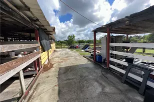 10351 Deal Rd, North Fort Myers, FL 33917 - Photo 24