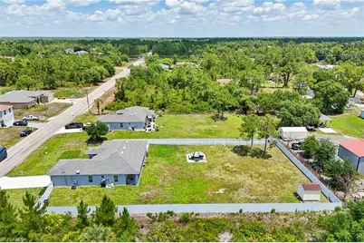 910 Richmond Ave N, Lehigh Acres, FL 33972 - Photo 48