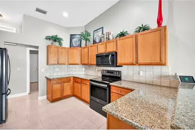 1417 NW 16th Pl, Cape Coral, FL 33993 - Photo 14