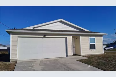 1315 NW 15th Ave, Cape Coral, FL 33993 - Photo 2