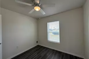 1315 NW 15th Ave, Cape Coral, FL 33993 - Photo 10