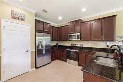 2506 Blackburn Cir, Cape Coral, FL 33991 - Photo 16